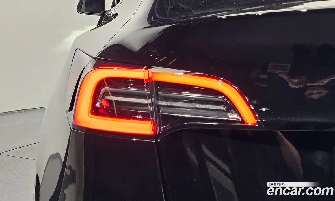 Tesla Model Y 2023 0.2 гидро, фото 9