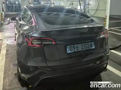 Tesla Model Y 2023 1.0 гидро, миниатюра 2