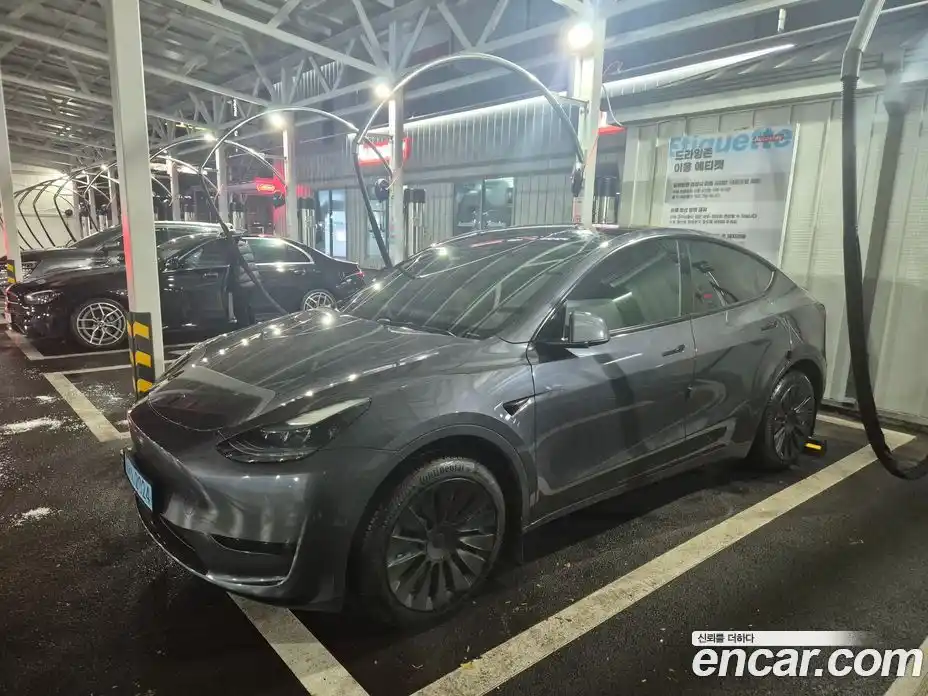 Tesla Model Y 2023 1.0 гидро, фото 4