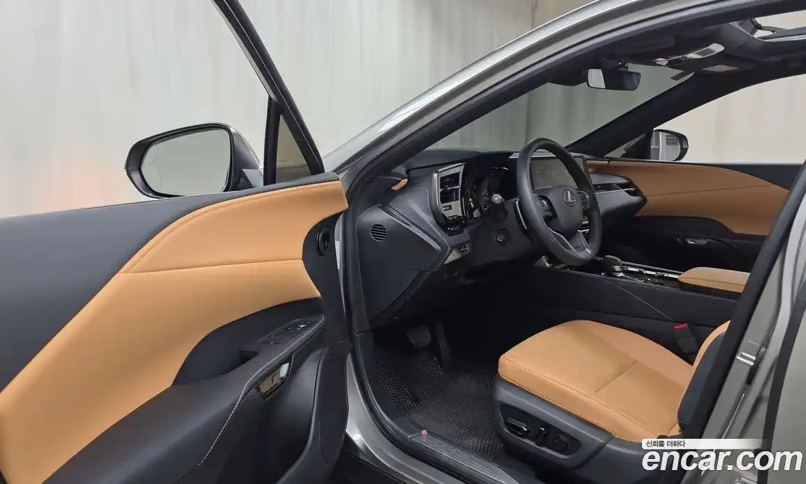 Lexus RX 2026 2.5 гидро, фото 13