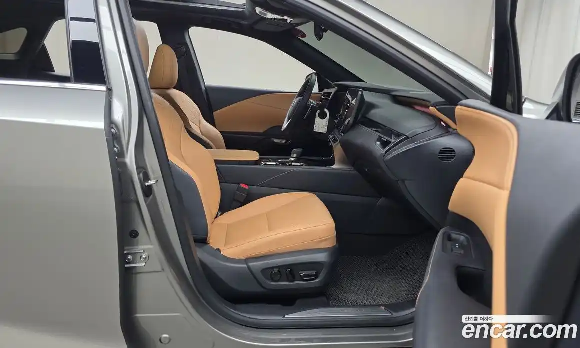 Lexus RX 2026 2.5 гидро, фото 16