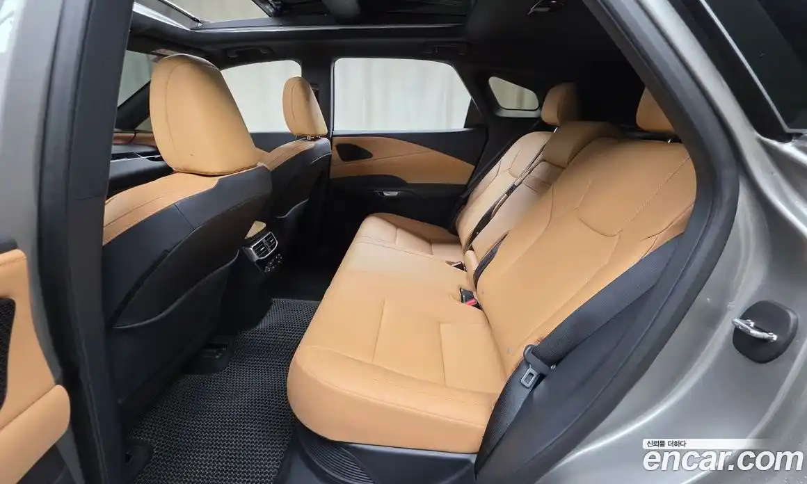 Lexus RX 2026 2.5 гидро, фото 18