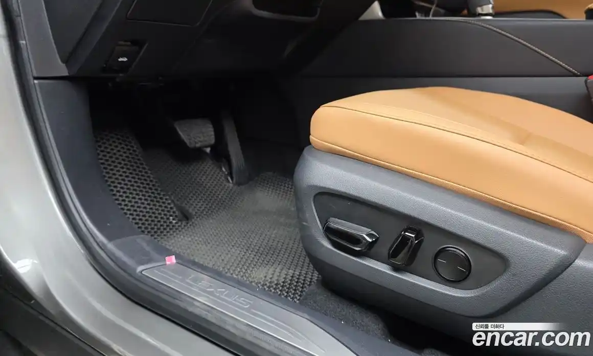 Lexus RX 2026 2.5 гидро, фото 29
