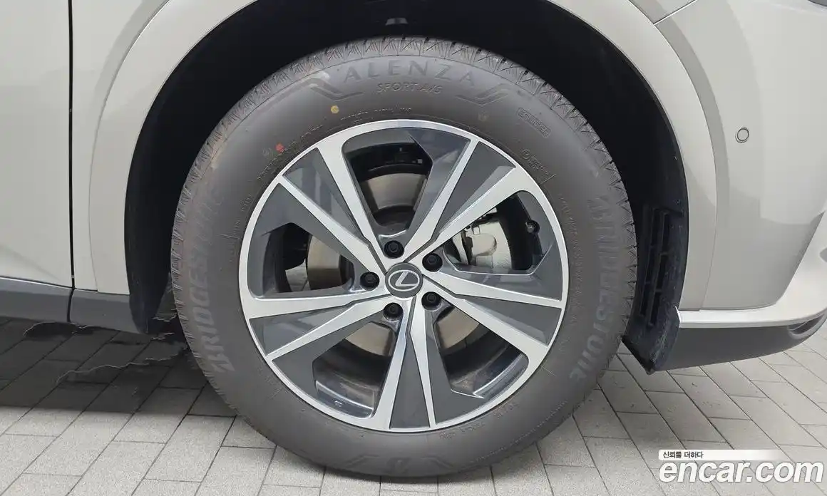 Lexus RX 2026 2.5 гидро, фото 7