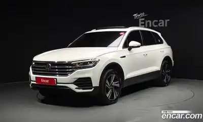 Volkswagen Touareg, 2022, 47 944 км