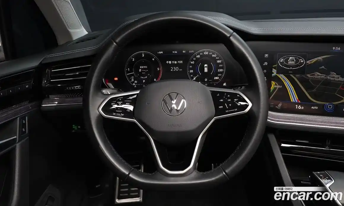 Volkswagen Touareg 2022 3.0 автомат (гидро), фото 13