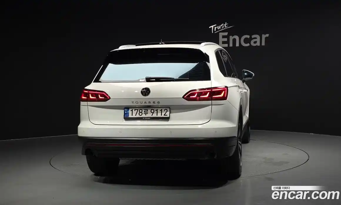 Volkswagen Touareg 2022 3.0 автомат (гидро), фото 4