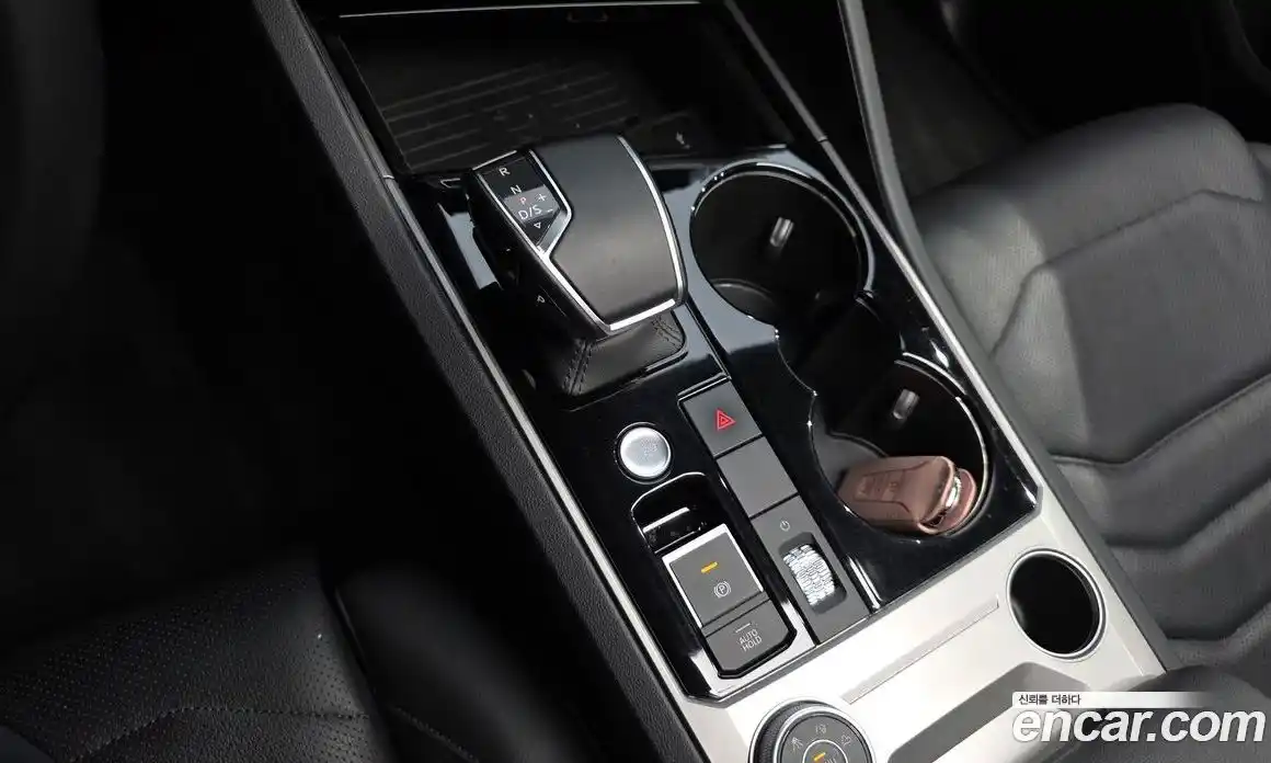 Volkswagen Touareg 2022 3.0 автомат (гидро), фото 9