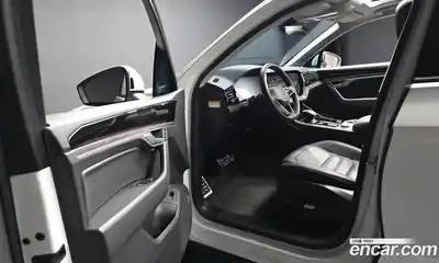 Volkswagen Touareg 2022 3.0 автомат (гидро), миниатюра 10