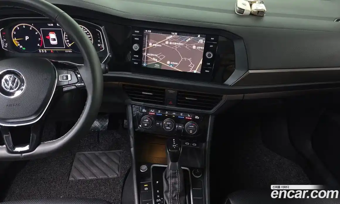 Volkswagen Jetta 2021 1.4 автомат (гидро), фото 20
