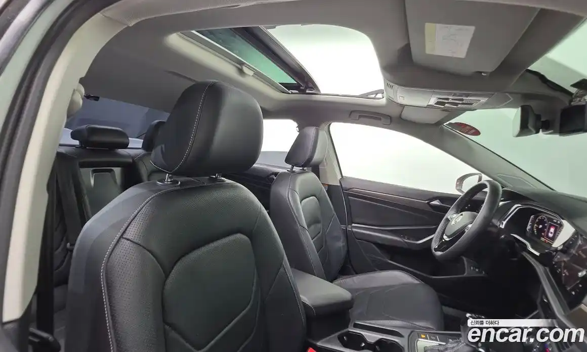Volkswagen Jetta 2021 1.4 автомат (гидро), фото 26
