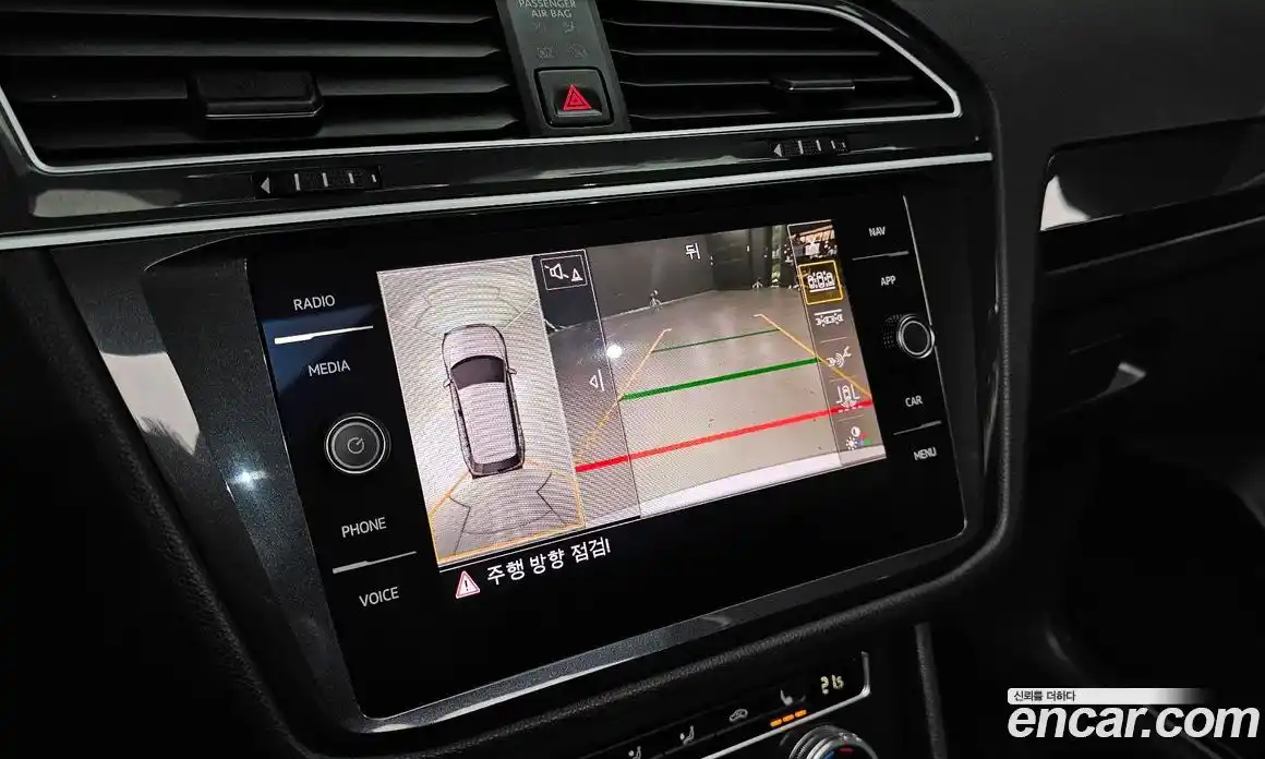 Volkswagen Tiguan 2019 2.0 автомат (гидро), фото 14