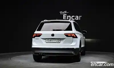 Volkswagen Tiguan 2019 2.0 автомат (гидро), миниатюра 4