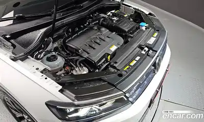 Volkswagen Tiguan 2019 2.0 автомат (гидро), миниатюра 6