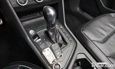 Volkswagen Tiguan 2019 2.0 автомат (гидро), миниатюра 9