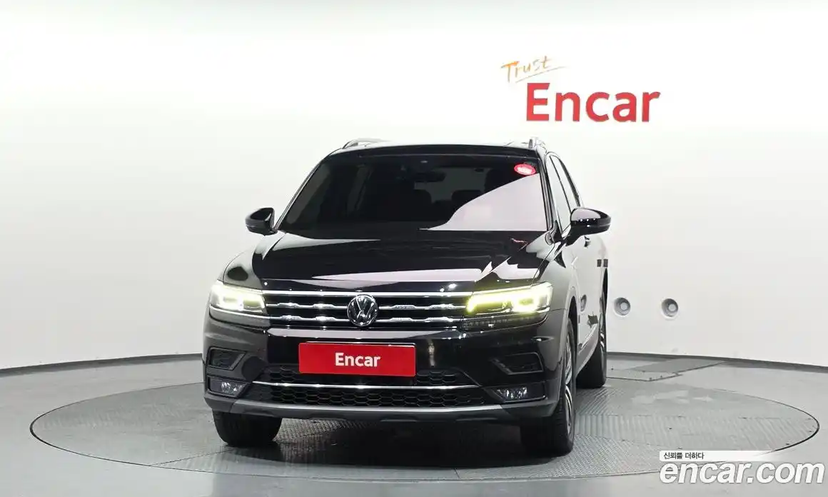 Volkswagen Tiguan 2020 2.0 автомат (гидро), фото 3