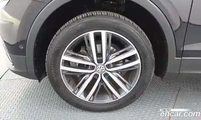 Volkswagen Tiguan 2020 2.0 автомат (гидро), миниатюра 5