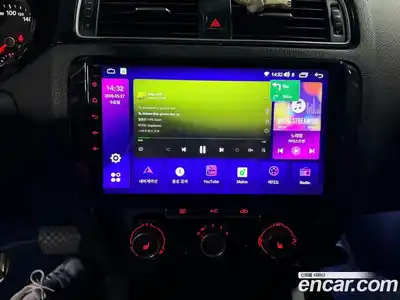 Volkswagen Jetta 2015 2.0 автомат (гидро), миниатюра 12
