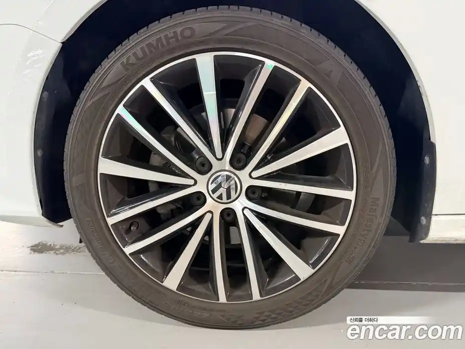 Volkswagen Jetta 2015 2.0 автомат (гидро), фото 16