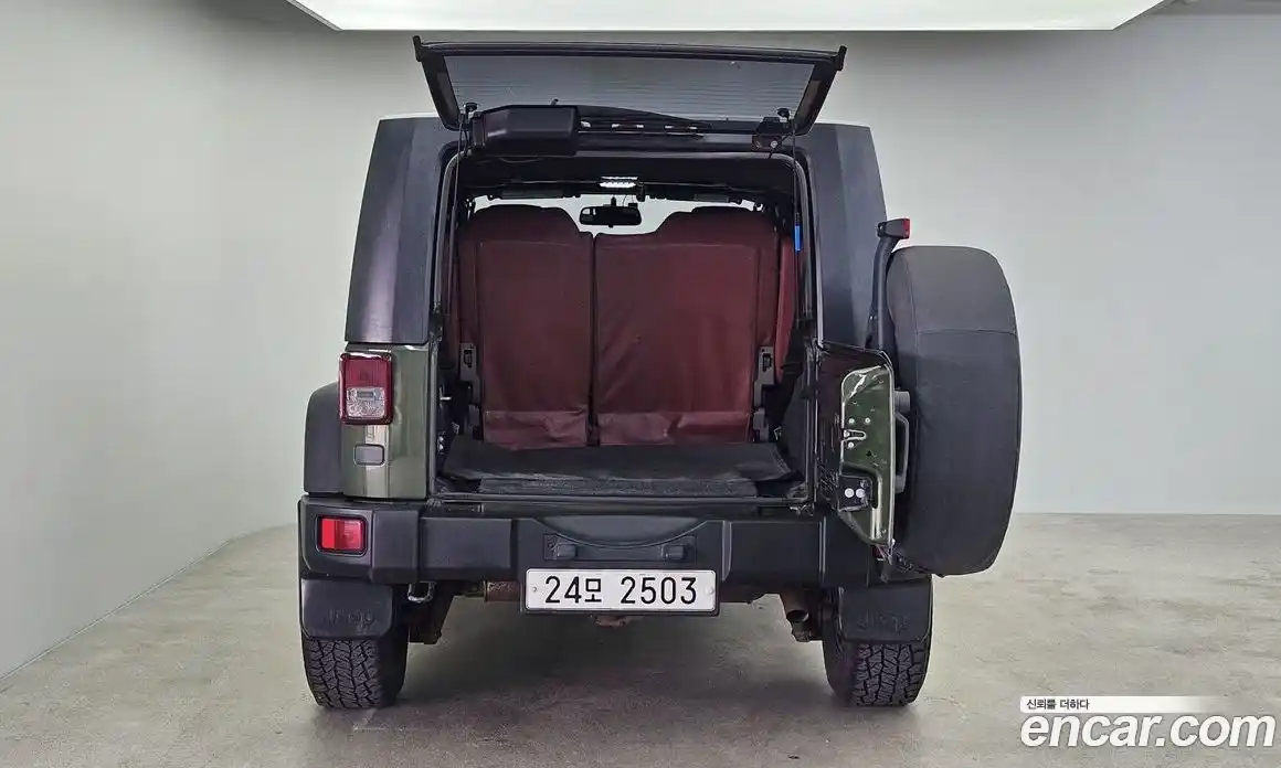 Jeep Wrangler 2008 2.8 автомат (гидро), фото 20