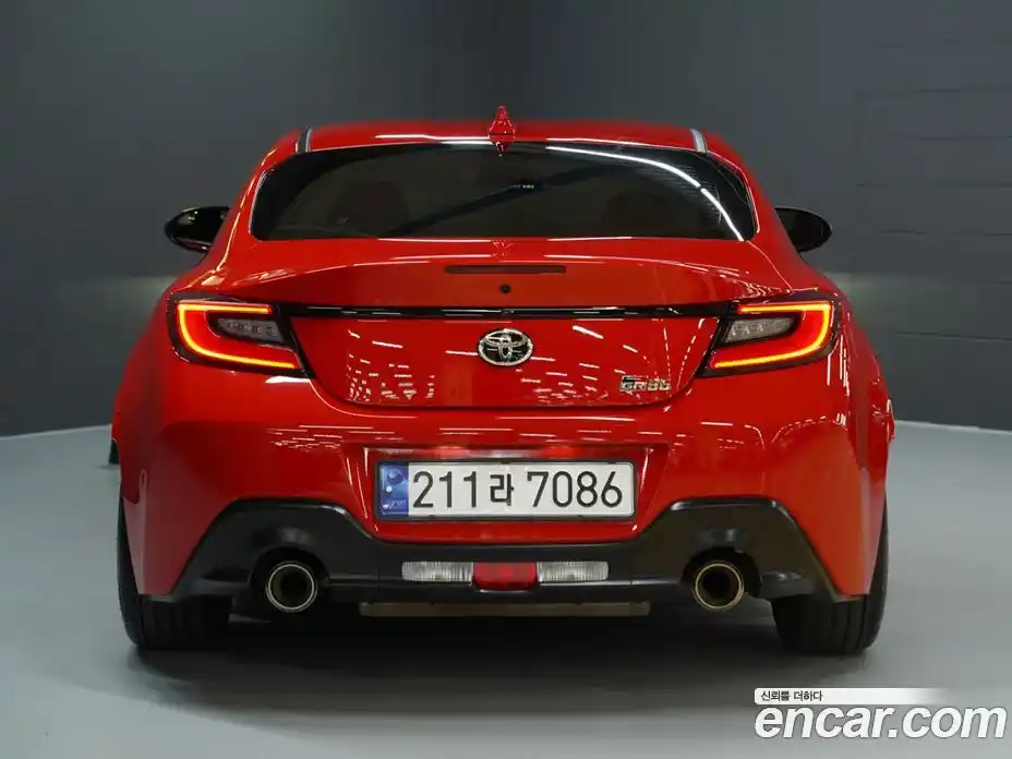 Toyota 86 2024 2.4 механика, фото 5