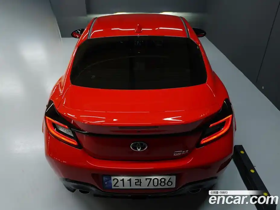 Toyota 86 2024 2.4 механика, фото 7