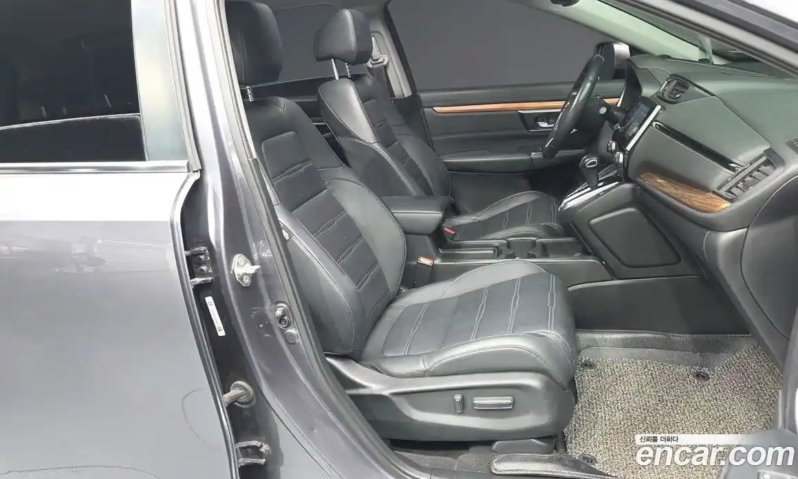 Honda CR-V 2019 1.5 автомат (гидро), фото 11
