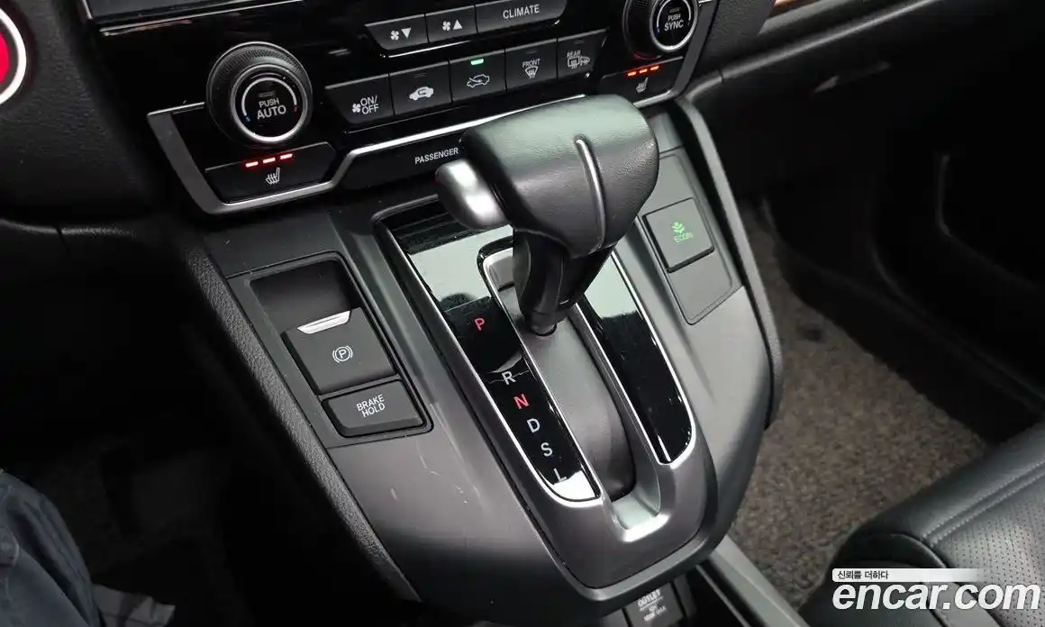 Honda CR-V 2019 1.5 автомат (гидро), фото 9