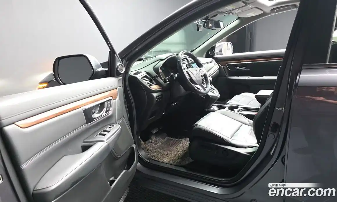 Honda CR-V 2019 1.5 автомат (гидро), фото 10