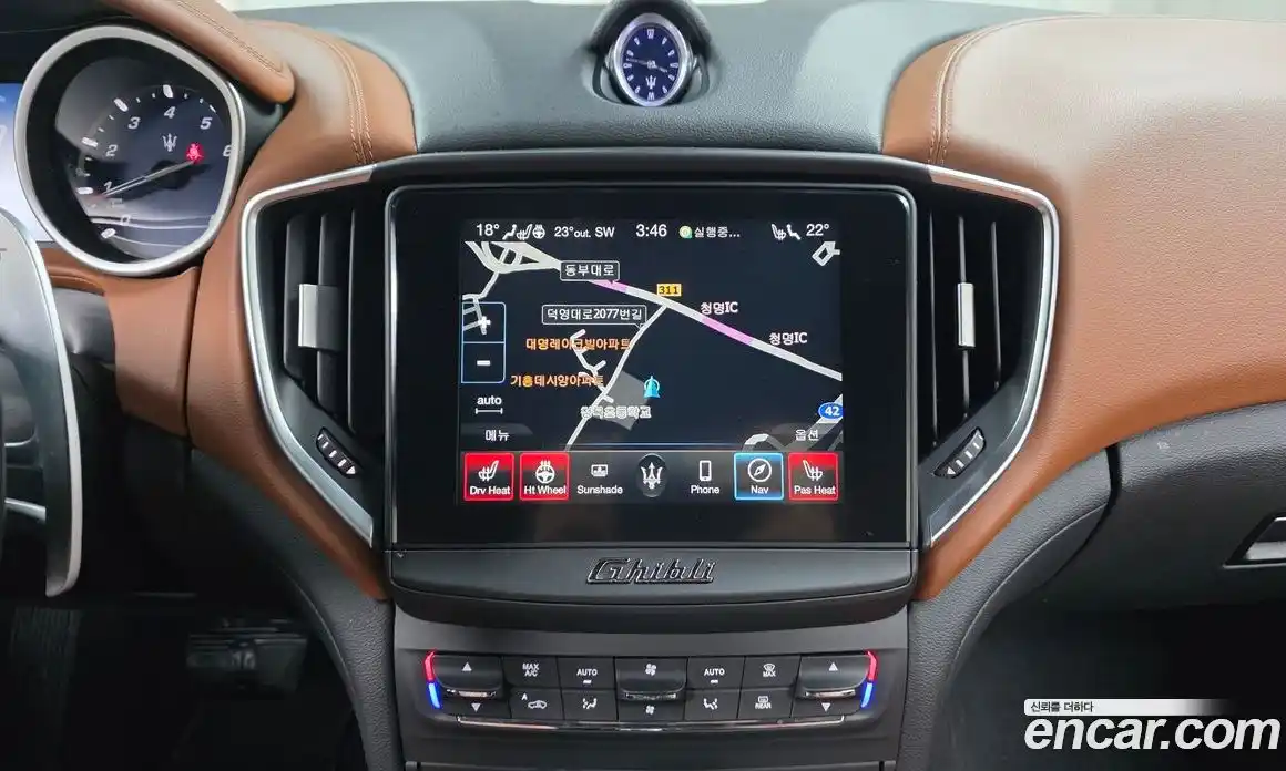 Maserati Ghibli 2019 3.0 гидро, фото 19