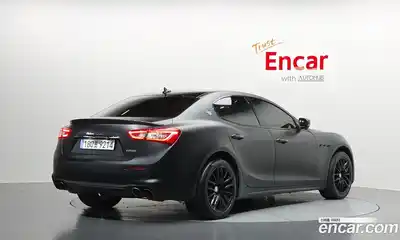 Maserati Ghibli 2019 3.0 гидро, миниатюра 2