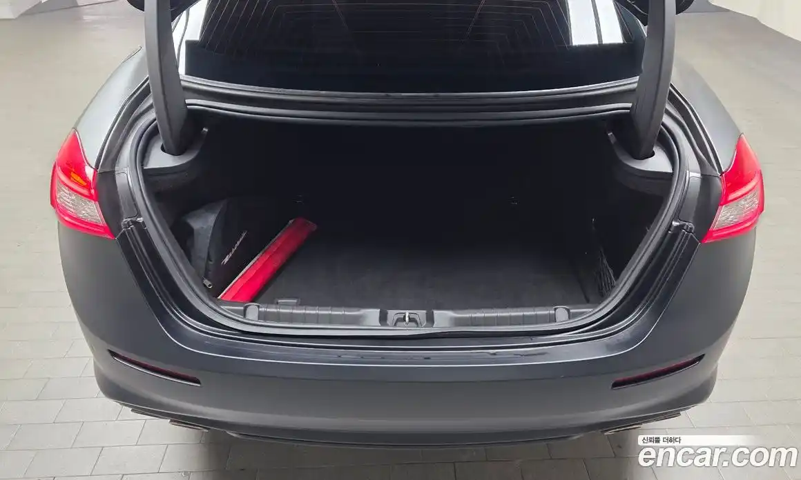 Maserati Ghibli 2019 3.0 гидро, фото 23