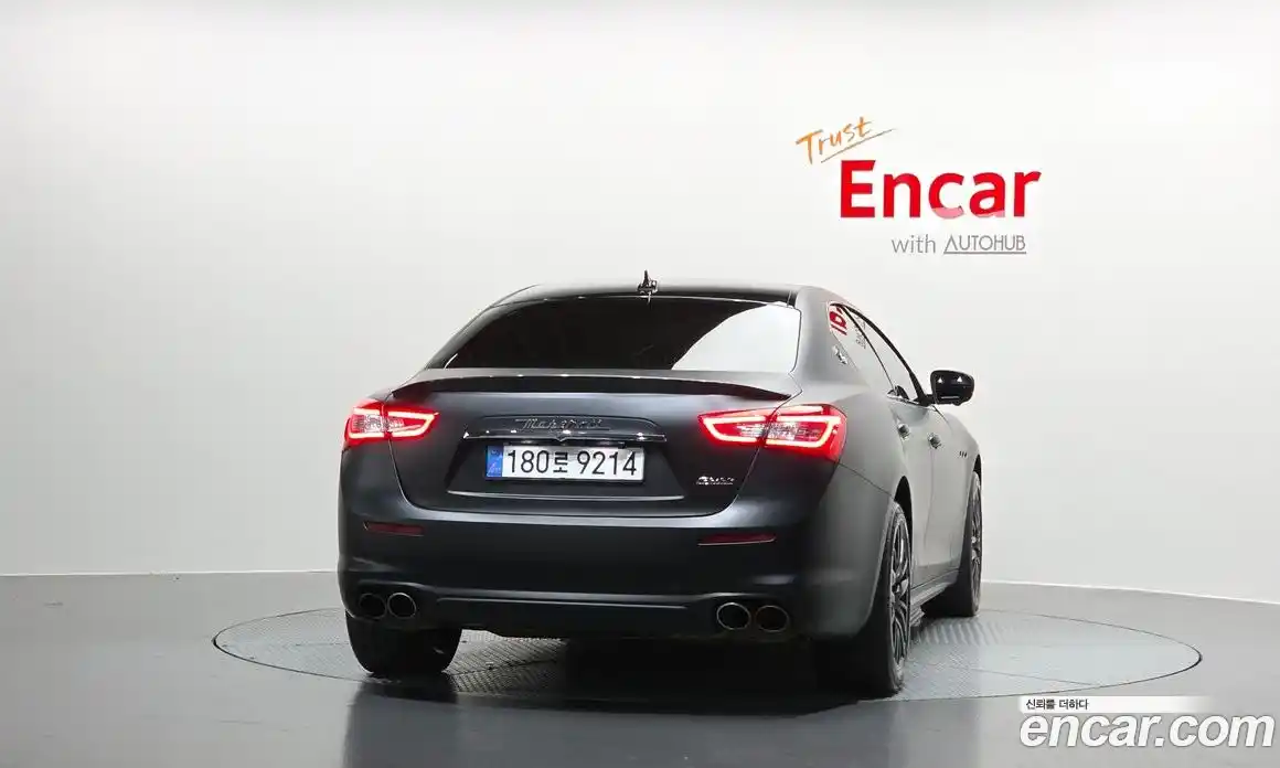 Maserati Ghibli 2019 3.0 гидро, фото 4