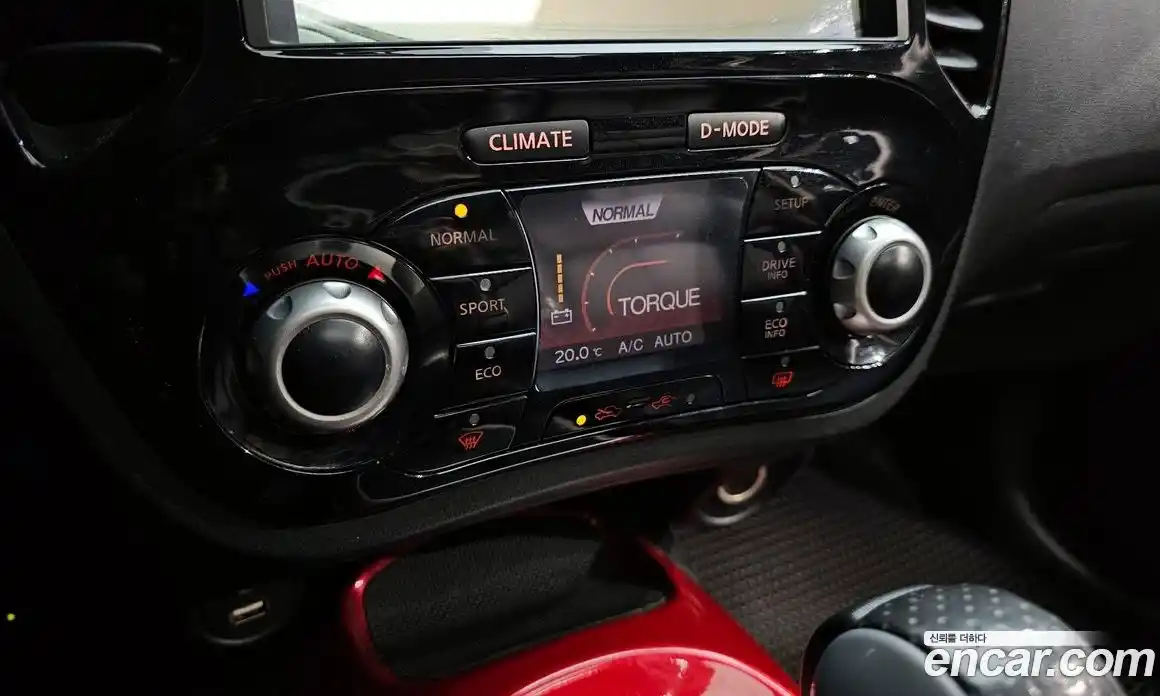 Nissan Juke 2015 1.6 гидро, фото 16