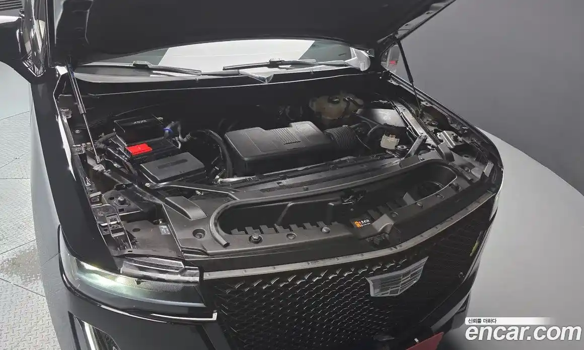 Cadillac Escalade 2021 6.2 гидро, фото 6