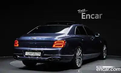 Bentley Flying Spur 2021 4.0 гидро, миниатюра 2