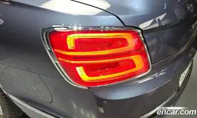 Bentley Flying Spur 2021 4.0 гидро, миниатюра 9
