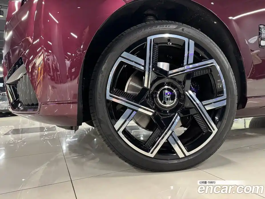 Rolls-Royce Cullinan 2025 6.7 гидро, фото 14