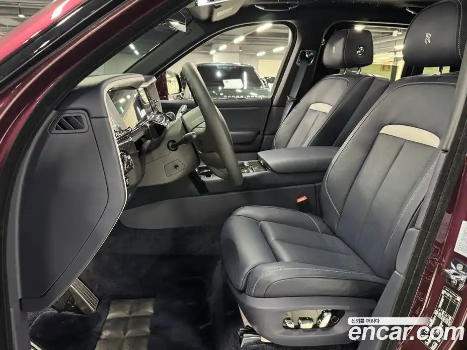 Rolls-Royce Cullinan 2025 6.7 гидро, фото 10