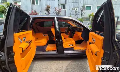 Rolls-Royce Phantom 2023 6.7 гидро, миниатюра 9