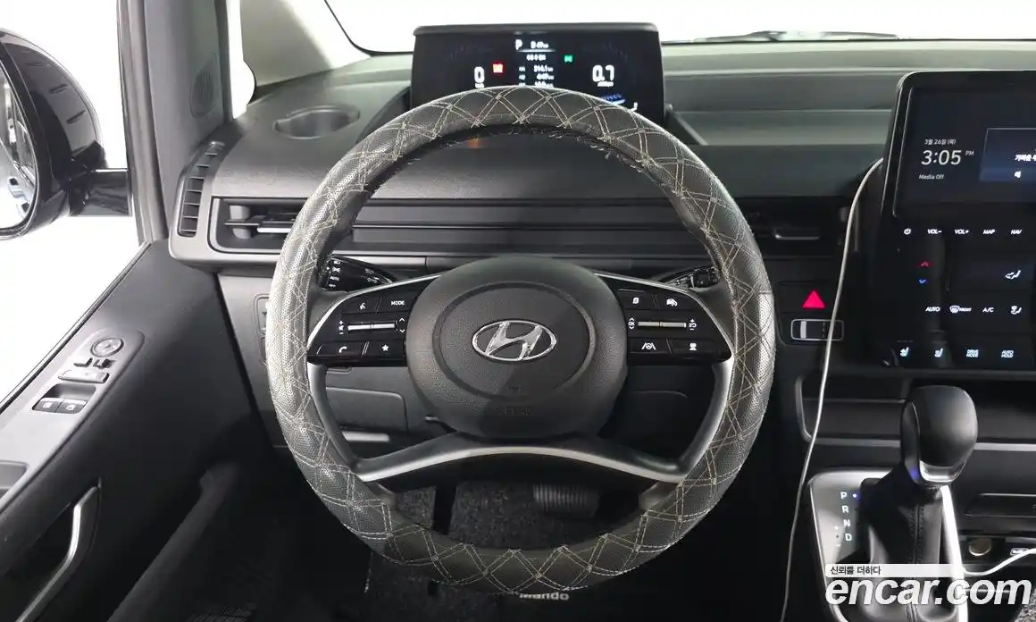 Hyundai Staria 2024 2.2 автомат (гидро), фото 12