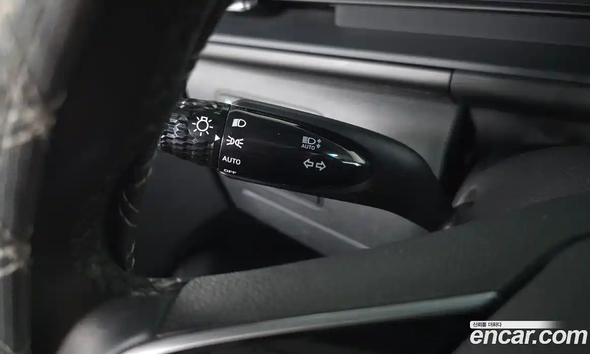 Hyundai Staria 2024 2.2 автомат (гидро), фото 16