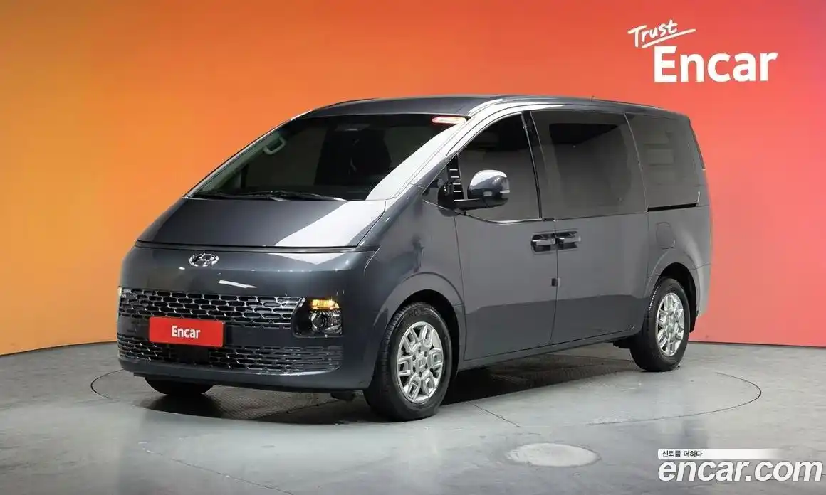 Hyundai Staria 2024 2.2 автомат (гидро), фото 20