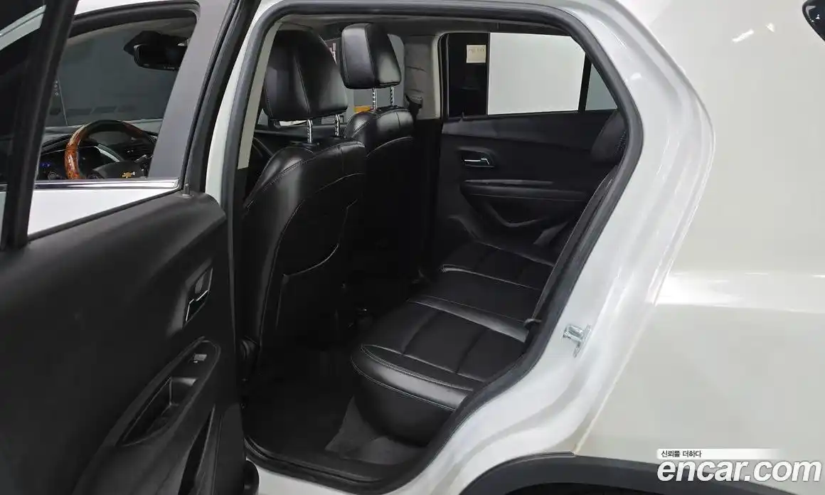 Chevrolet Trax 2015 1.4 автомат (гидро), фото 11