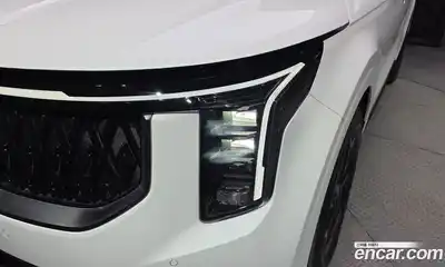 Kia Carnival 2025 2.2 автомат (гидро), миниатюра 8
