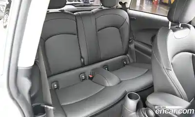 Mini Cooper 2023 1.5 автомат (гидро), миниатюра 12