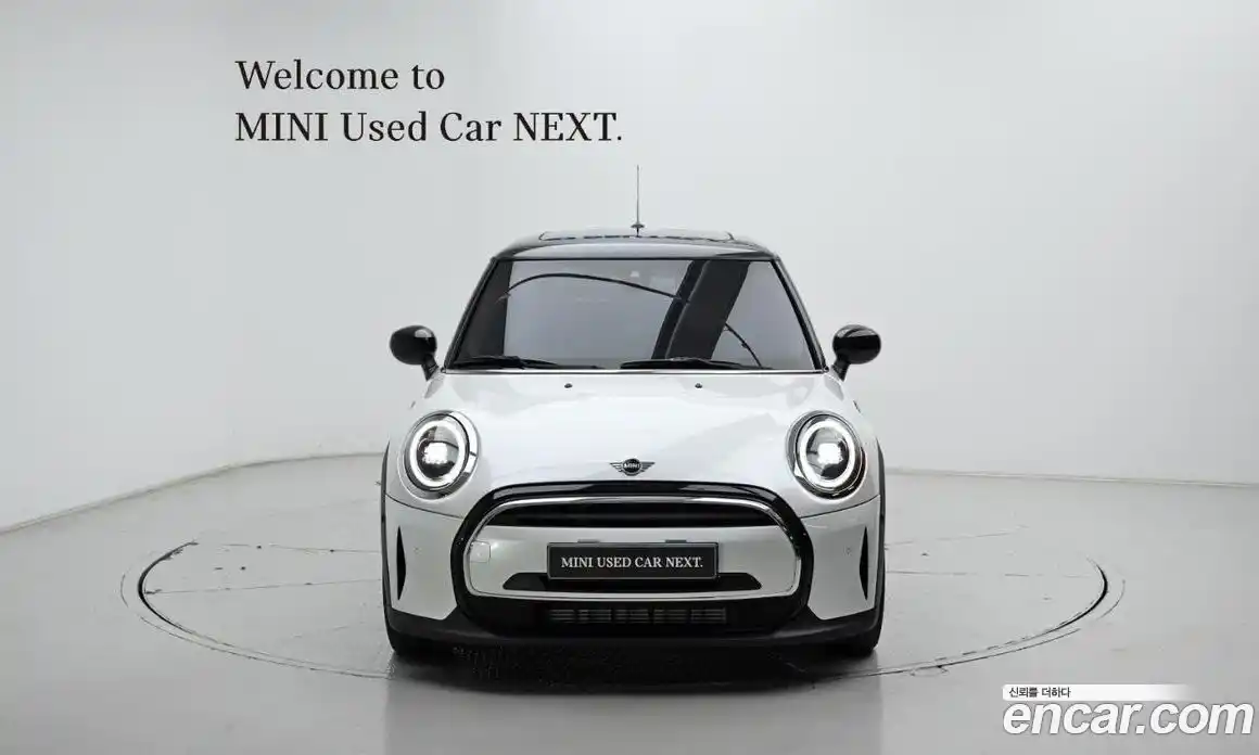 Mini Cooper 2023 1.5 автомат (гидро), фото 3