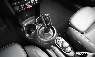Mini Cooper 2023 1.5 автомат (гидро), миниатюра 9
