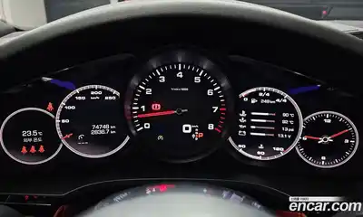Porsche Cayenne 2021 3.0 автомат (гидро), миниатюра 11