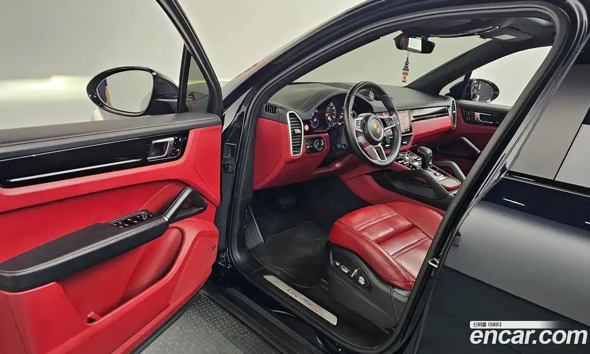 Porsche Cayenne 2021 3.0 автомат (гидро), фото 13